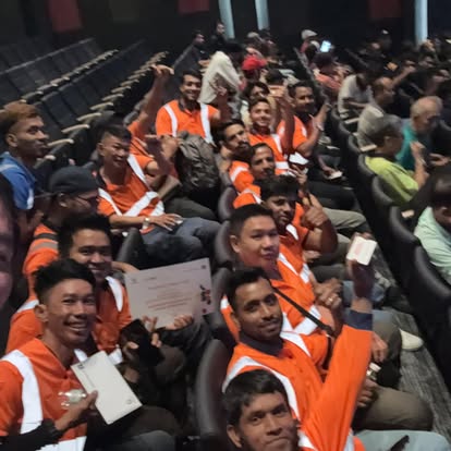 Team members at an industry gathering